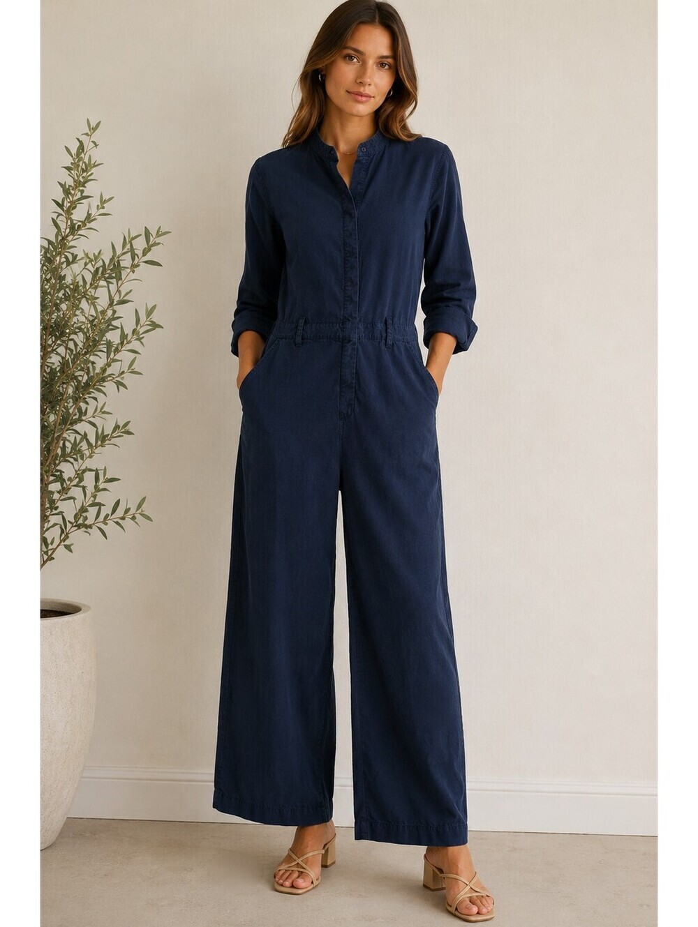 Club Monaco 100% TENCEL Lyocell Utility Jumpsuit Navy Long Sleeve Wide Leg